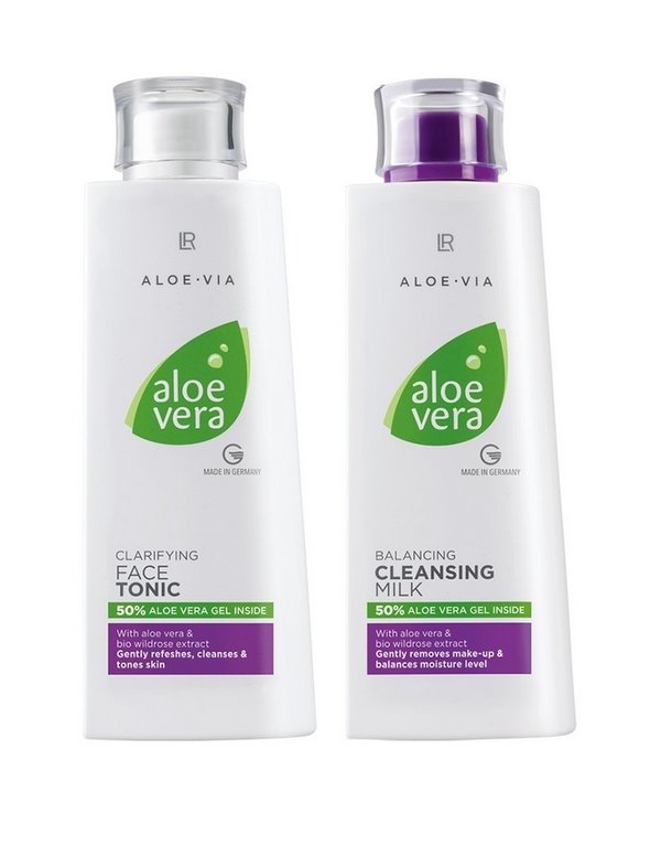 LR 50% Aloe Vera Set Ausgleichende Reinigungsmilch & Klärendes Gesichtswasser, 400 ml